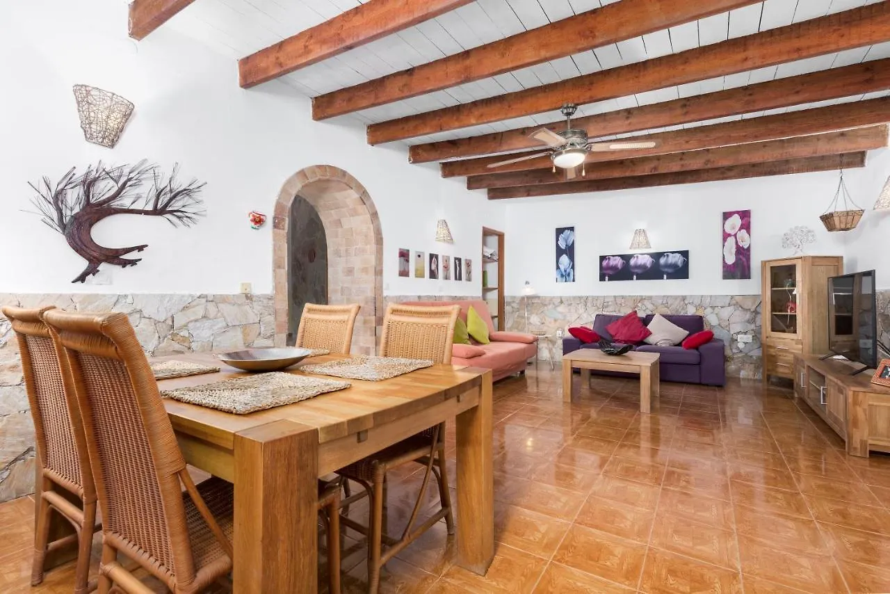 Home2Book Villa Guayarmina, Private Pool Triquivijate
